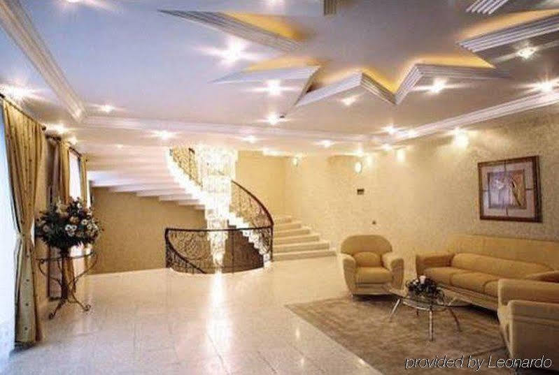 Abu Arena Hall 4*