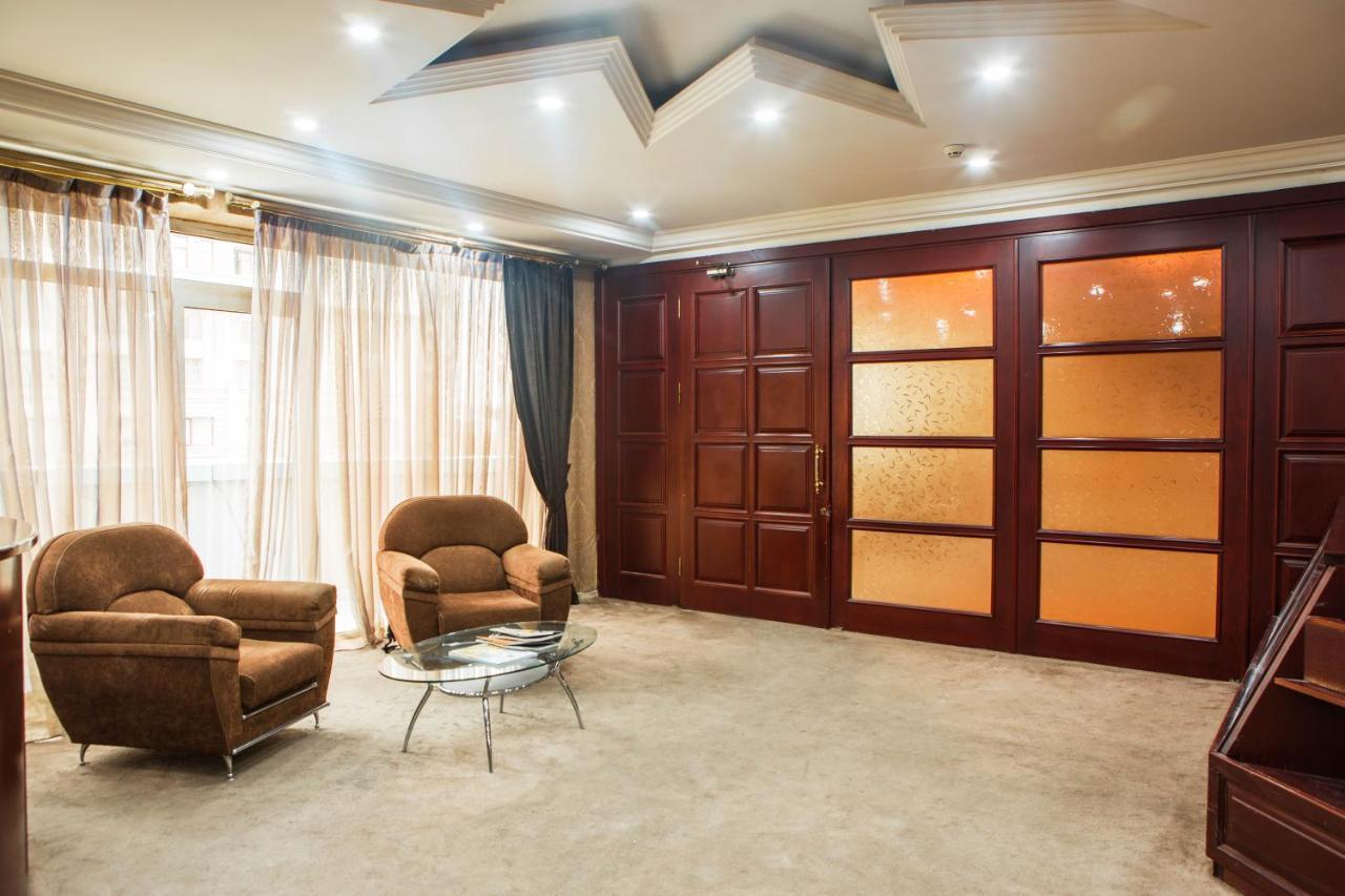Abu Arena Hall Hotel